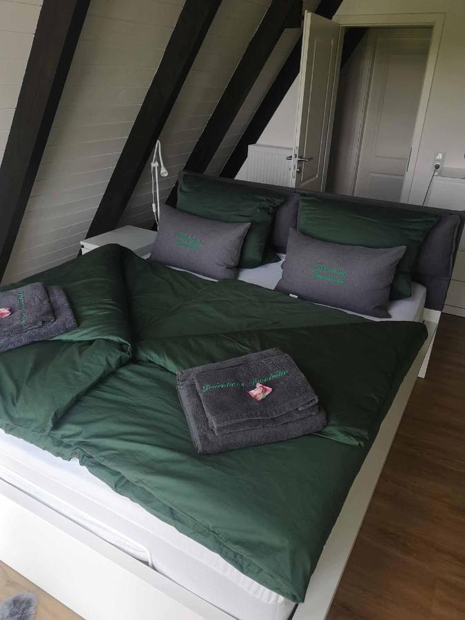 Ferienhaus Fynnhuette Tann  ภายนอก รูปภาพ